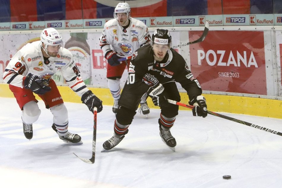 Ilustračný obrázok k článku Bystrica podala sťažnosť pre sporný moment v pohronskom derby: Pochybil videorozhodca?