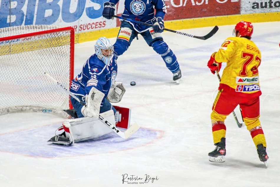 Ilustračný obrázok k článku Gólový ťahúň z play-off zostáva v Trenčíne: Berisha poslal odkaz fanúšikom