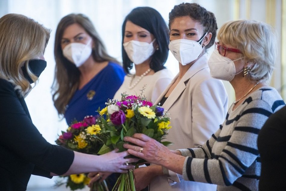 Ilustračný obrázok k článku Prezidentka ďakovala ženám: Popriala im život v rešpekte, rovnosti a dôstojnosti
