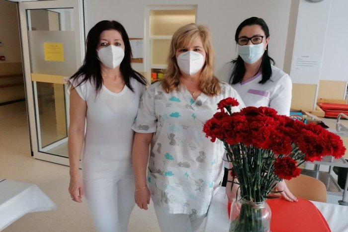 Ilustračný obrázok k článku Veľké prekvapenie: Medzinárodný deň žien oslávili aj v domove dôchodcov