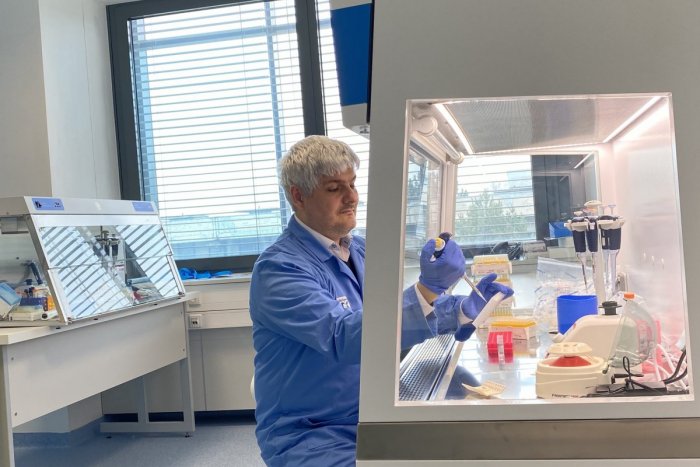 Ilustračný obrázok k článku Čekan dokončil nový PCR test! Čo dokáže a KEDY bude k dispozícii?