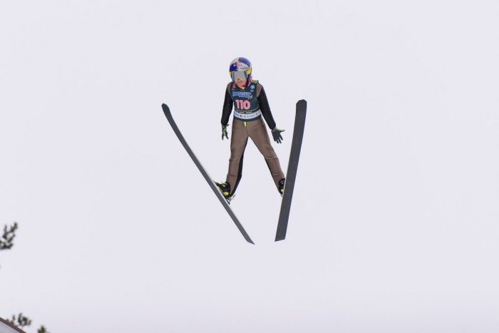 Ilustračný obrázok k článku Klub priateľov skoku na lyžiach Banská Bystrica dopraje svojim skokanom vďaka Fondu pre budúcnosť športu novú výstroj