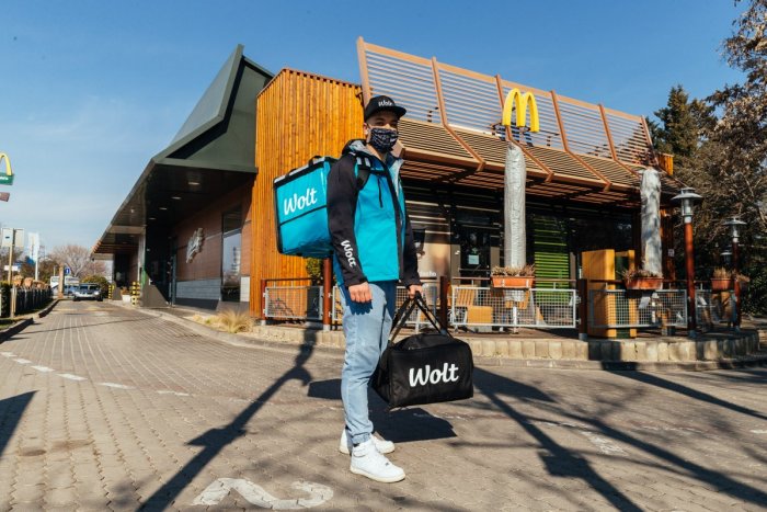 Ilustračný obrázok k článku McDonald’s spúšťa v Nitre službu McDelivery