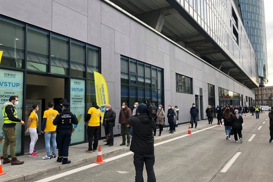 Ilustračný obrázok k článku Očkovanie pre chronicky chorých pacientov: Môžu sa prihlásiť ako náhradníci