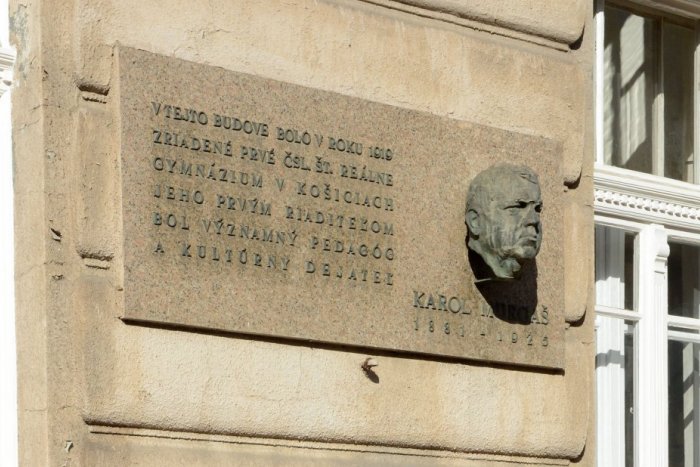 Ilustračný obrázok k článku Pedagóg, ktorý sa zapísal do dejín: Narodil sa v Tajove pred 140 rokmi