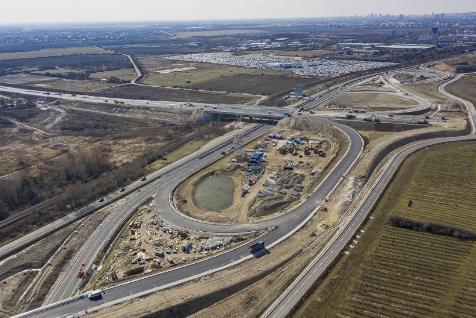 Ilustračný obrázok k článku Kauza okolo nultého OBCHVATU Bratislavy: V prípade výstavby D4R7 padli ďalšie obvinenia