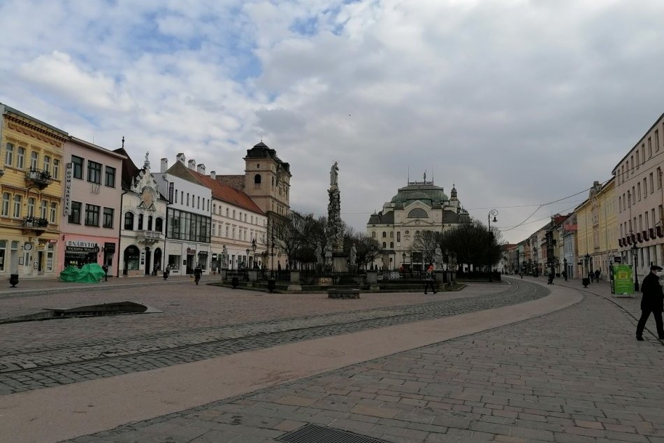 Ilustračný obrázok k článku Čaká nás plošné uvoľnenie opatrení! Život v Košiciach sa priblíži k normálu