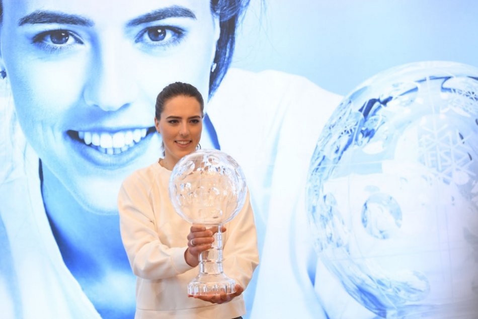 Ilustračný obrázok k článku Petra Vlhová príde na námestie: Po autogramiáde pokrstí Liptovské droby