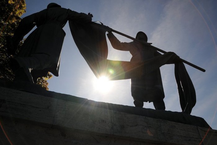 Ilustračný obrázok k článku Háj Nicovô už prechádza obnovou: Má ambíciu stať sa Národným vojnovým cintorínom