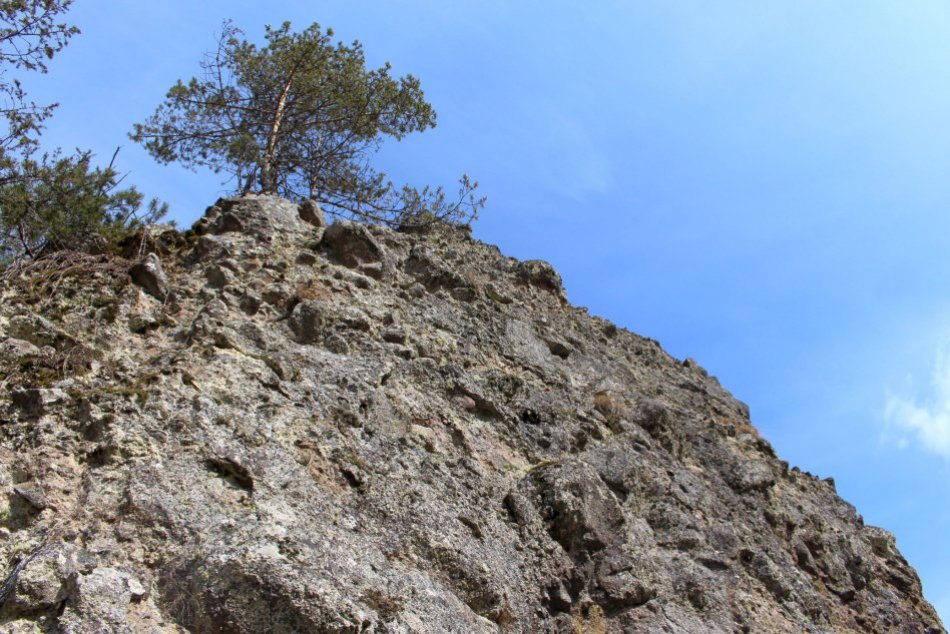 Ilustračný obrázok k článku Prírodný úkaz ukrytý pod Poľanou: Ohromí vás svojou veľkosťou, FOTO