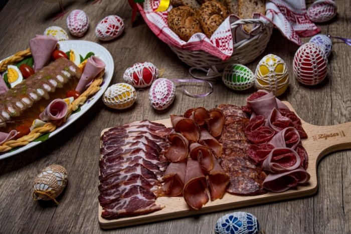 Ilustračný obrázok k článku Šibačky a pôst najviac dodržiavajú na východe či Orave, kraslice zdobia najmä v Bratislavskom kraji