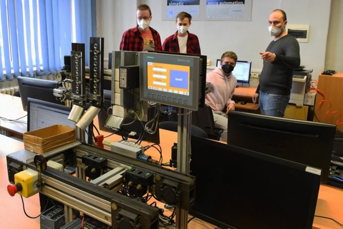 Ilustračný obrázok k článku Župa otvára ďalšie stredné školy: V Poprade pribudnú TIETO