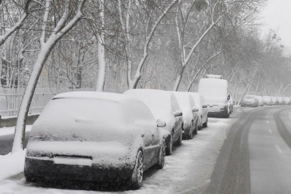 Ilustračný obrázok k článku Majte sa na pozore! Kde všade na Slovensku hlásia SNEŽENIE?