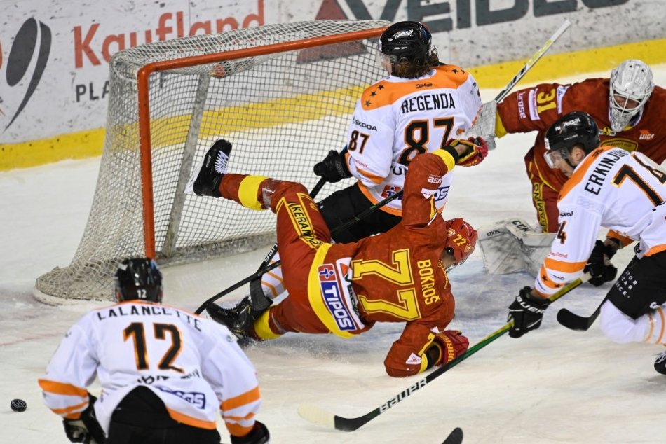 Ilustračný obrázok k článku Michalovce vyprevadili hokejistov s pozitívnou energiou: Oplatilo sa!