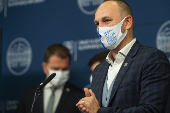 Ilustračný obrázok k článku Viskupič sa chce stretnúť s ministrom zdravotníctva: Reč bude o zefektívnení očkovania