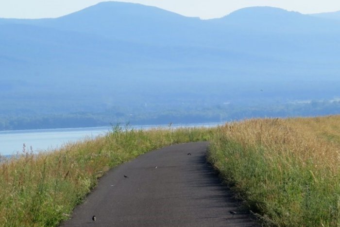 Ilustračný obrázok k článku Rozbieha sa budovanie cyklotrás: Zemplínska cyklomagistrála okolo Šíravy