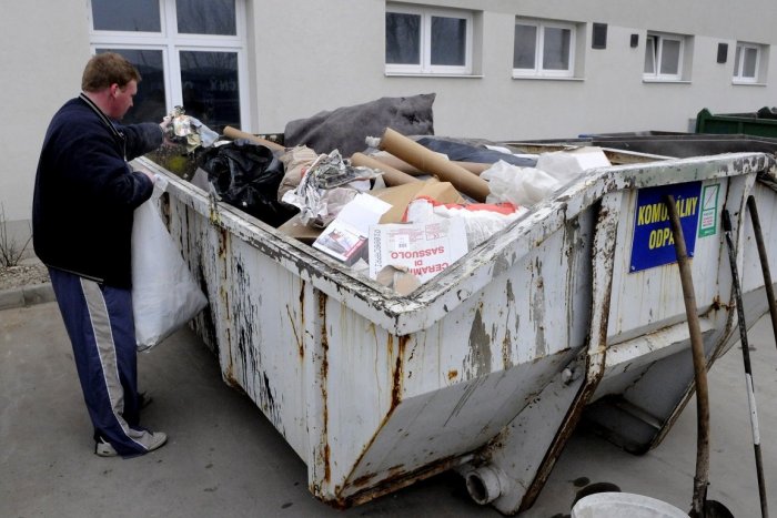 Ilustračný obrázok k článku Jarné upratovanie štartuje: Prvé prídu na rad Krškany a Janíkovce, ROZPIS ulíc