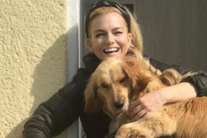 Ilustračný obrázok k článku Zlatica Puškárová ukázala mamu: Rozhodne na svoj vek nevyzerá, však?