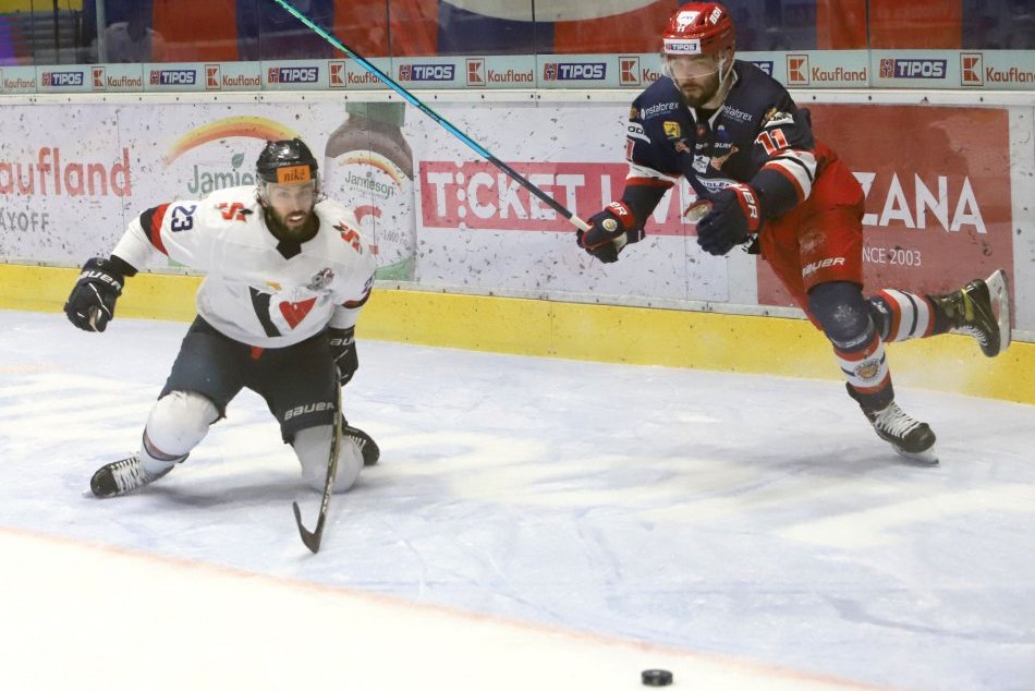 Ilustračný obrázok k článku Zvolenčania prišli o dvojgólové vedenie: Slovan vyrovnal semifinálovú sériu