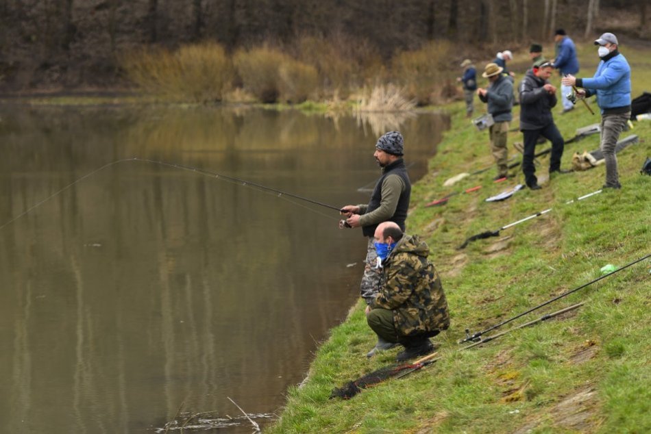 Ilustračný obrázok k článku Na prírodu nedáme dopustiť: Začala pstruhová sezóna, ľudí láka aj Sigord, FOTO