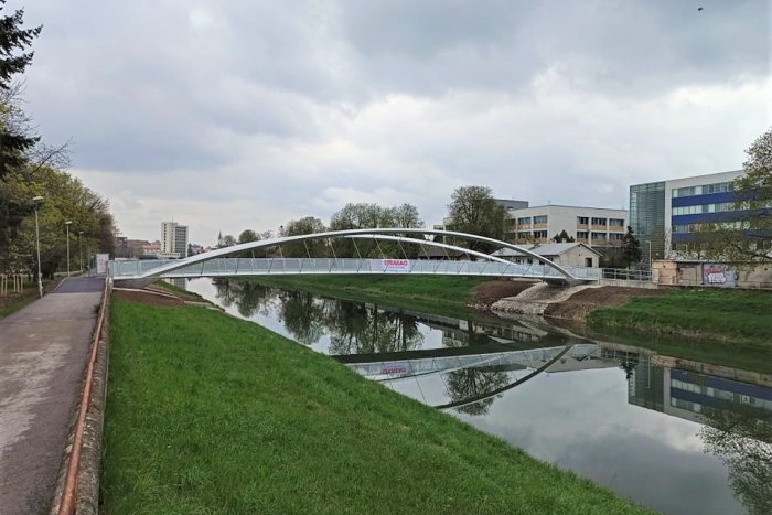 Ilustračný obrázok k článku Ľudia vybrali názov pre nový cyklomost v Nitre: Ako sa bude volať?