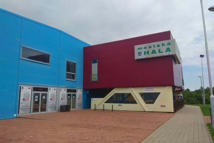 Ilustračný obrázok k článku Mesto otvára niektoré svoje športoviská: Plánuje sprístupniť aj plaváreň