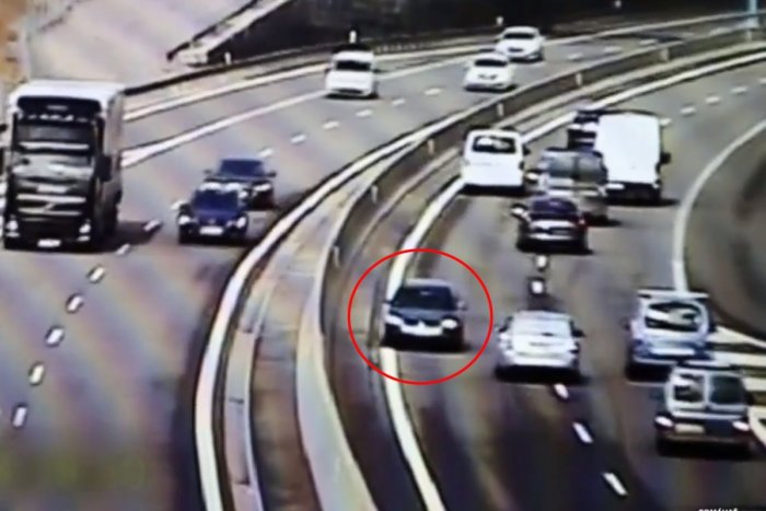 Ilustračný obrázok k článku Dráma na R1 pri Nitre: Takmer 2 kilometre jazdil po rýchlostnej ceste v protismere!