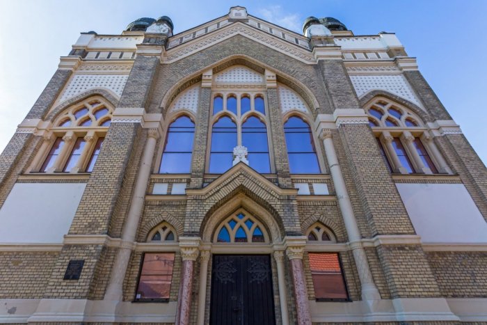 Ilustračný obrázok k článku Vyberte sa na prehliadku: Nitrianska Synagóga je opäť otvorená!