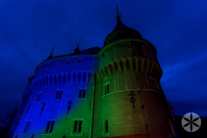 Ilustračný obrázok k článku Bojnický zámok sa sfarbí do odtieňov našej planéty