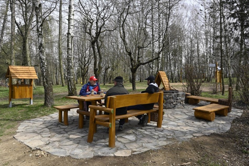 Ilustračný obrázok k článku Okres Trenčín si polepšil do ČERVENEJ: Testy budú platiť dlhšie!