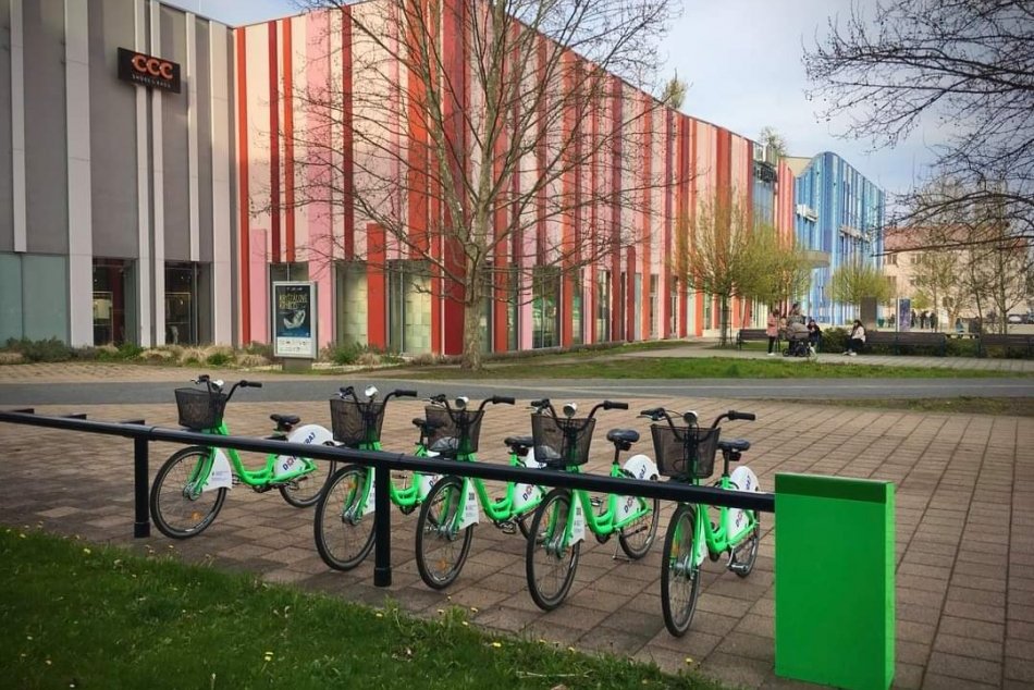 Ilustračný obrázok k článku Lučenec o zdieľané bicykle NEPRÍDE: Kto bude službu prevádzkovať po novom?