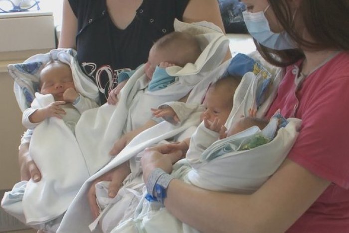 Ilustračný obrázok k článku KURIOZITA DŇA: Sestrám sa v rovnaký deň narodili dvojčatá!