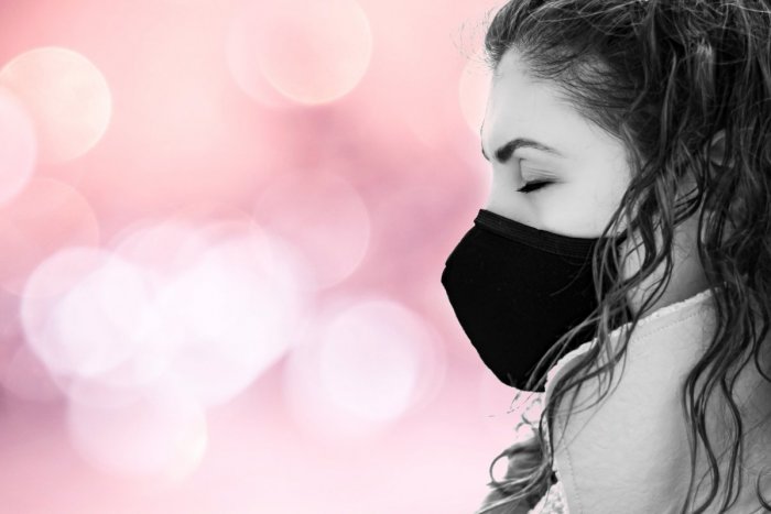 Ilustračný obrázok k článku Budeme nosiť menej otravné respirátory? Američania za ne ponúkajú štedrú odmenu