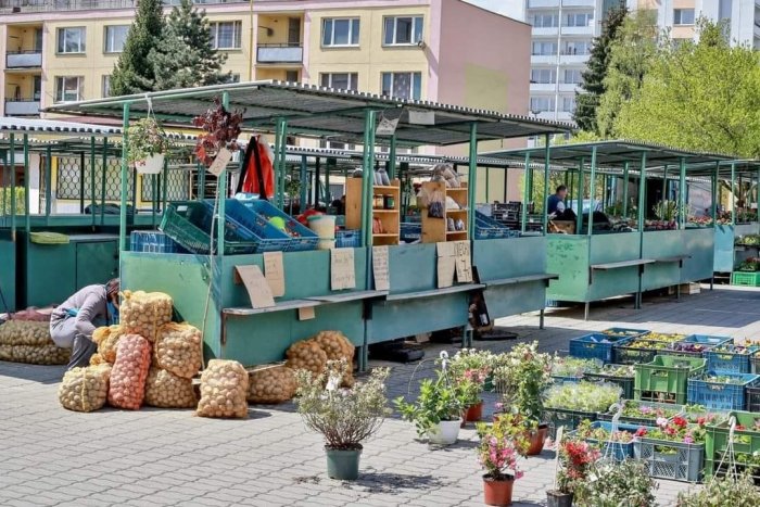 Ilustračný obrázok k článku Na brezniansku tržnicu sa vracia život: Za akých podmienok tu nakúpite?