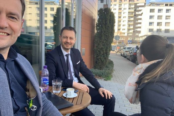 Ilustračný obrázok k článku Na kávu Matoviča len tak nezavoláte? Prišlo od vás 6-tisíc hlasov o jeho DÔVERE