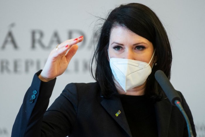 Ilustračný obrázok k článku Úder pod pás! Exkotlebovec chcel odvolávať Bittó Cigánikovú, ZA boli aj poslanci koalície