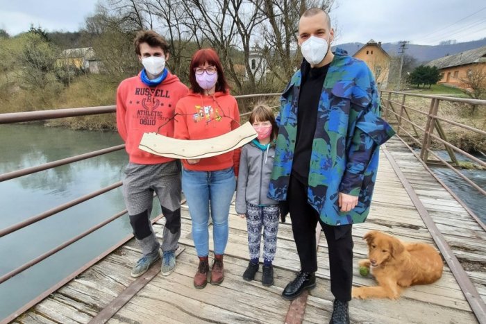 Ilustračný obrázok k článku Mladí aktivisti urobia šľachetný krok: O získané tisícky eur sa chcú podeliť