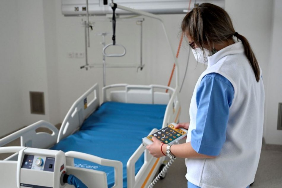 Ilustračný obrázok k článku Bánovská nemocnica sa vracia pomaly do normálu: Majú už len 2 COVID pacientov