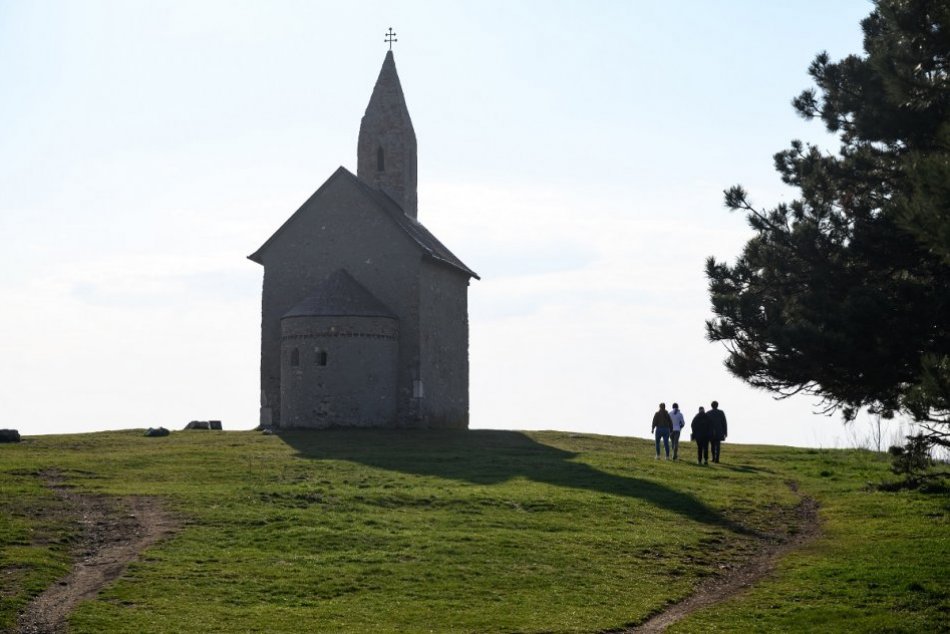 Ilustračný obrázok k článku Zaujímavosti o Dražovskom kostolíku: Jeho história je opradená legendami