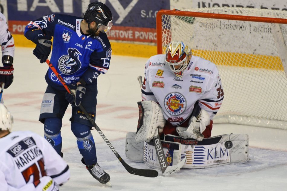 Ilustračný obrázok k článku Popradská pevnosť prvýkrát dobytá: Zvolen získava majstrovský mečbal, FOTO