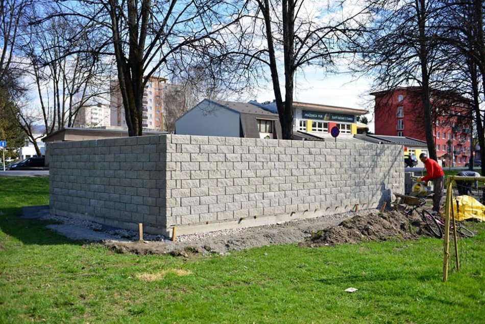 Ilustračný obrázok k článku Brezno bude mať nové kontajnerová stojiská: Kde všade majú pribudnúť? FOTO