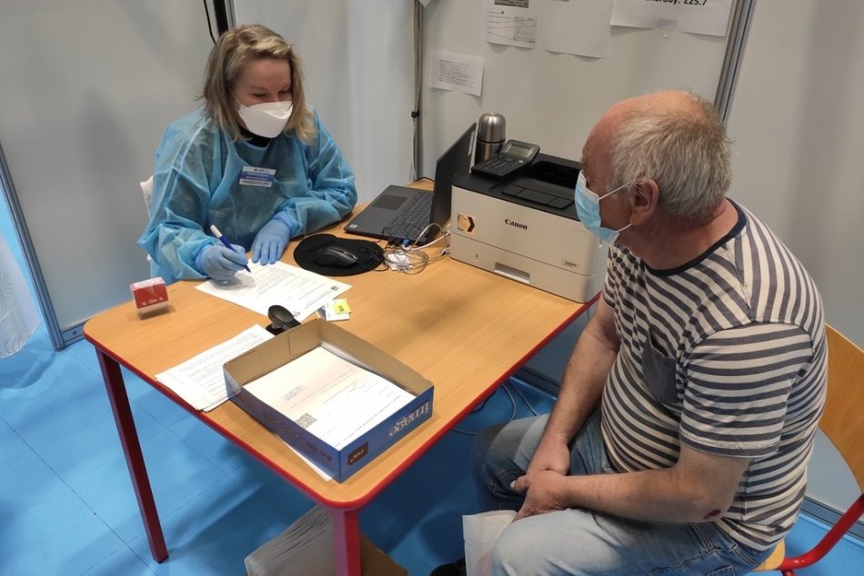 Ilustračný obrázok k článku Premiéra Pfizera lákala: V Trenčianskom kraji zlomili očkovací REKORD, FOTO