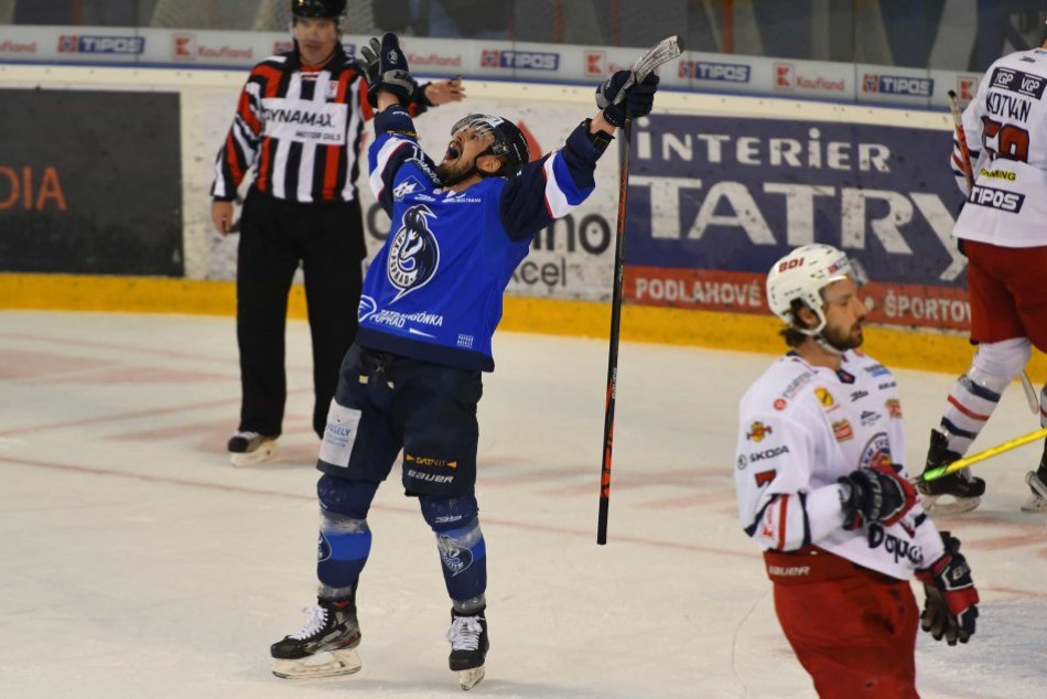 Ilustračný obrázok k článku Nádej pod Tatrami stále žije! Poprad zdolal Zvolen a pripisuje si prvé víťazstvo, FOTO