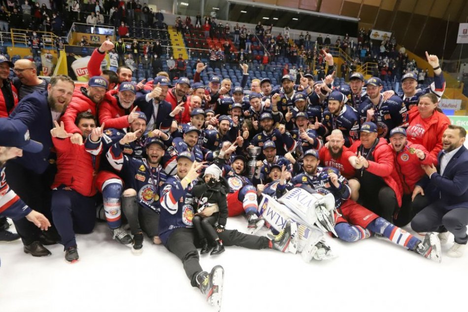 Ilustračný obrázok k článku Majster zo Zvolena spoznal 1. súpera novej sezóny: S kým skrížia hráči HKM hokejky?