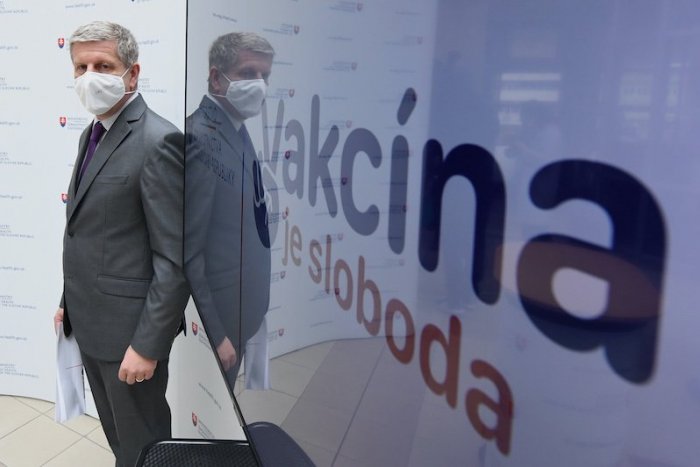 Ilustračný obrázok k článku Horšej farby už niet! Prešovský kraj má hneď 3 okresy v ČIERNOM, reštaurácie tam zatvoria