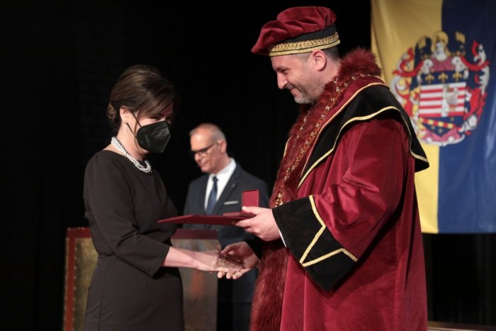 Ilustračný obrázok k článku Rozdávali sa ceny mesta a primátora. Pozrite sa, kto získal ocenenia