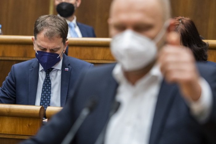 Ilustračný obrázok k článku Sulík ODMIETA zvyšovanie daní: Ak by Matovič odišiel, bol by vo vláde POKOJ!