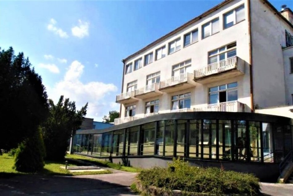 Ilustračný obrázok k článku Handlovská nemocnica bude mať ošetrovateľský dom: Kedy sa má otvoriť? FOTO