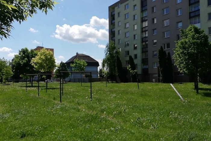 Ilustračný obrázok k článku Pripravte sa na poplatky a návštevu z radnice: Takto to zaplatíte