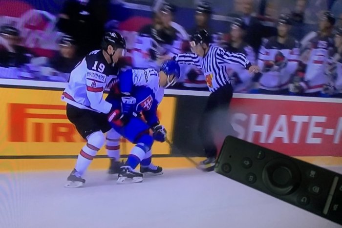 Ilustračný obrázok k článku Milé DÁMY, odovzdajte ovládače mužom, začína sa hokejový maratón! KEDY hrajú naši na MS?